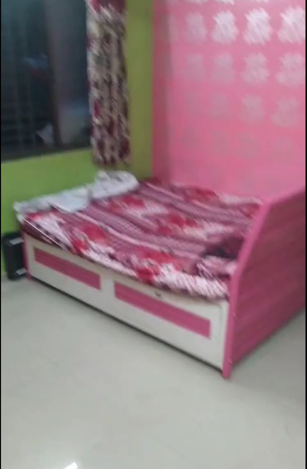 ROOM No. 4