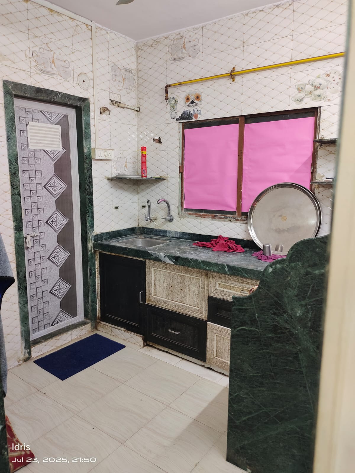 ROOM No. 1 - Image 4